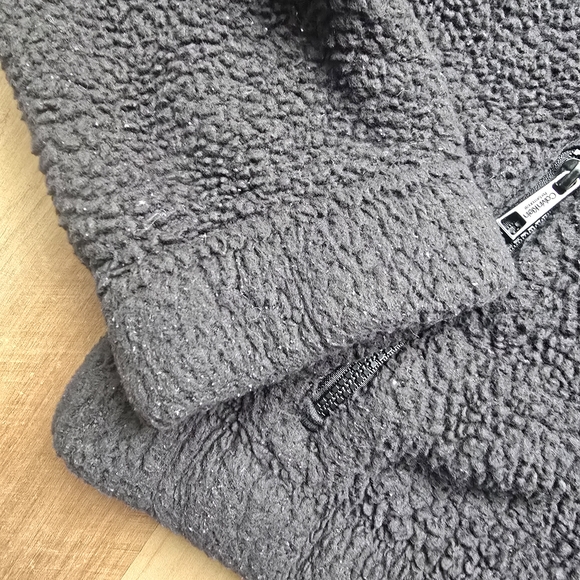 Sold - Picture 3 of 9